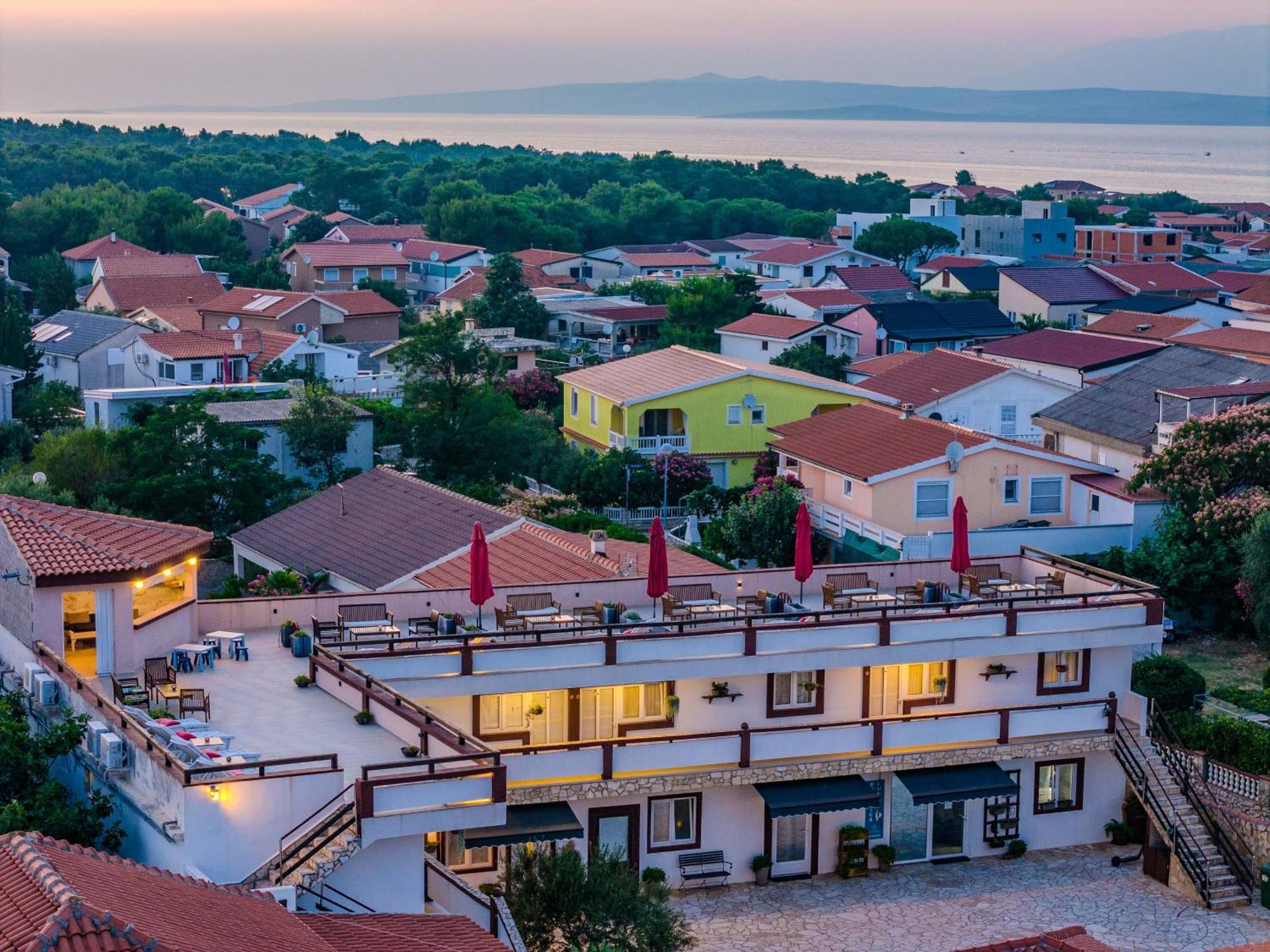 Guesthouse Kod Spavalice Vir Exterior foto